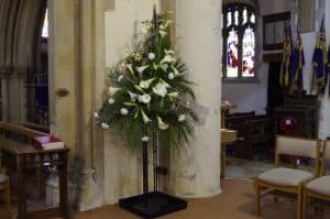 Easter 2021 flowers nave altar platform main