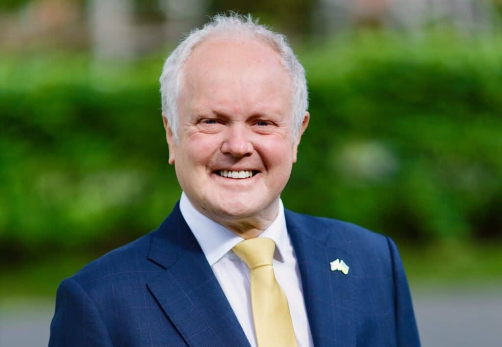 Clive Jones